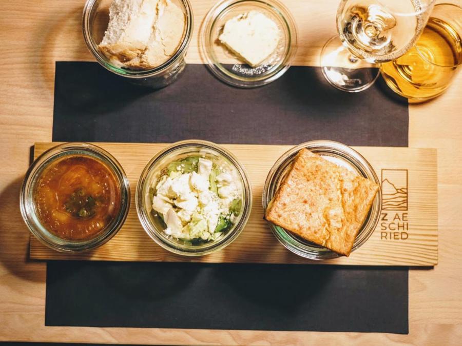Auszeit-Hotel Z Aeschiried Aeschi Bei Spiez エクステリア 写真