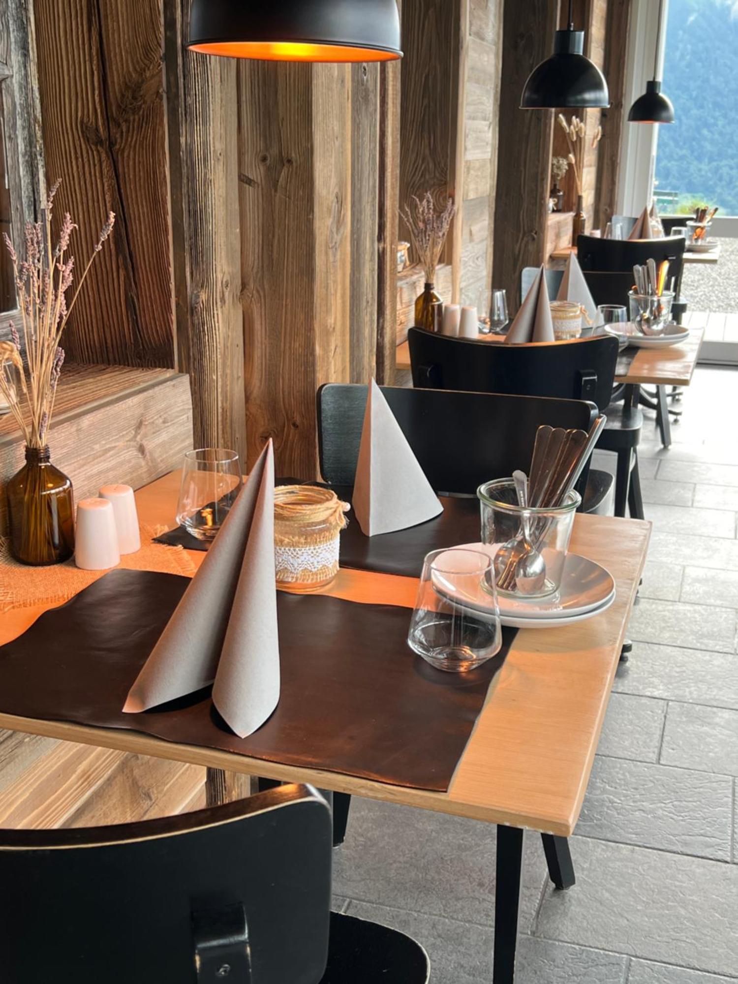 Auszeit-Hotel Z Aeschiried Aeschi Bei Spiez エクステリア 写真
