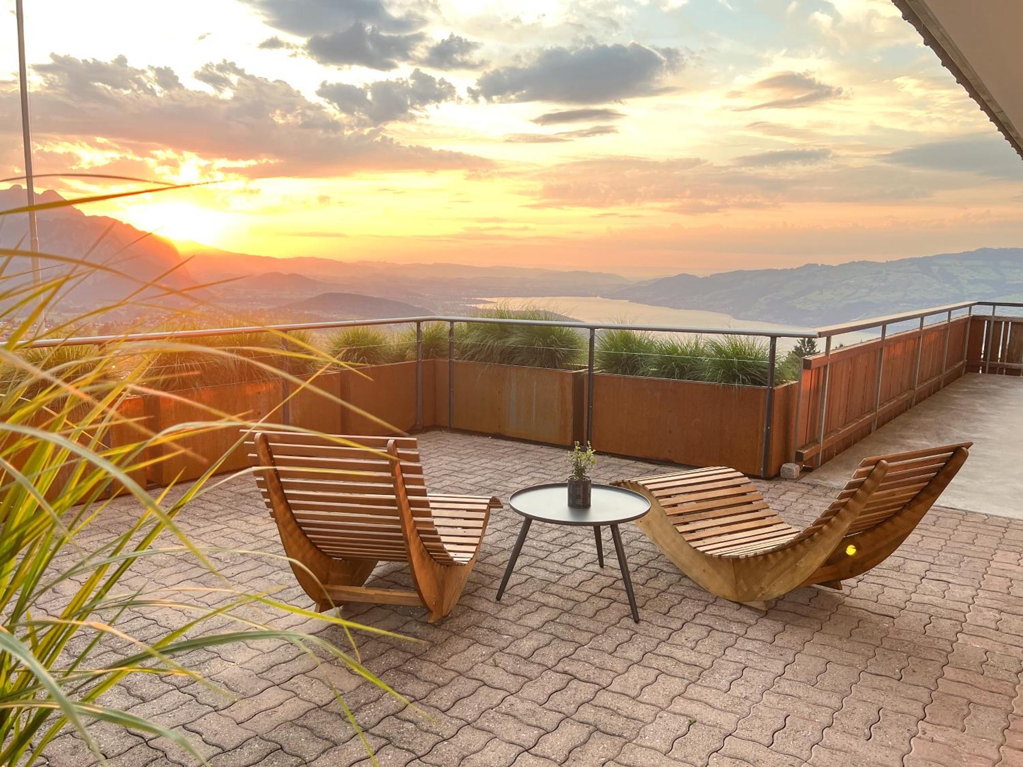 Auszeit-Hotel Z Aeschiried Aeschi Bei Spiez エクステリア 写真
